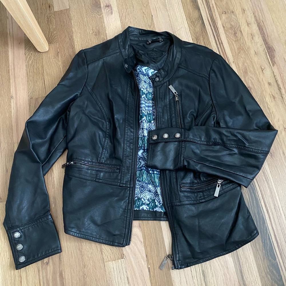 Black fake leather jacket